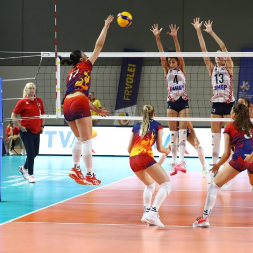 România câștigă în fața Croației la Campionatul European de volei feminin Under 18