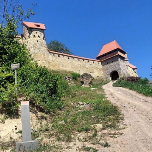 Vecinatatea Femeilor din Saschiz organizează o drumeție la Cetatea Țărănească