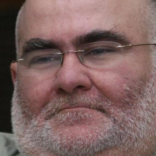 Rectorul Scolii Nationale de Stiinte Politice si Administrative, Remus Pricopie, desface contractul profesorului acuzat de hartuire sexuala