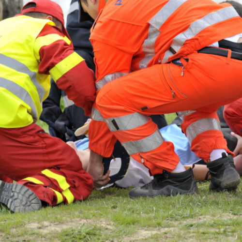Baiat de 15 ani din Sibiu, electrocutat si in stare critica