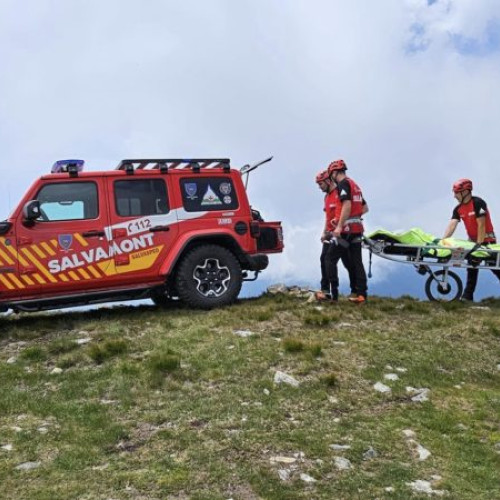 Intervenție a salvamontiștilor sibieni pentru doi turiști în Munții Făgăraș