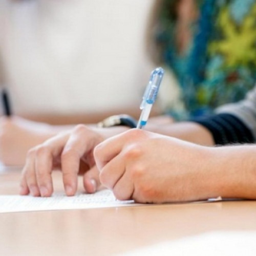 Examenul Național de Bacalaureat 2024 în județul Covasna: un elev eliminat pentru fraudă