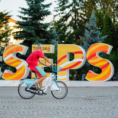 Sistemul de închiriere a bicicletelor Sepsi Bike, în teste la Sfântu Gheorghe, are succes