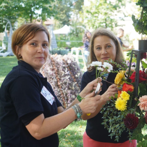 Festivalul &quot;Magia florilor&quot; debutează astăzi la Târgu Mureș