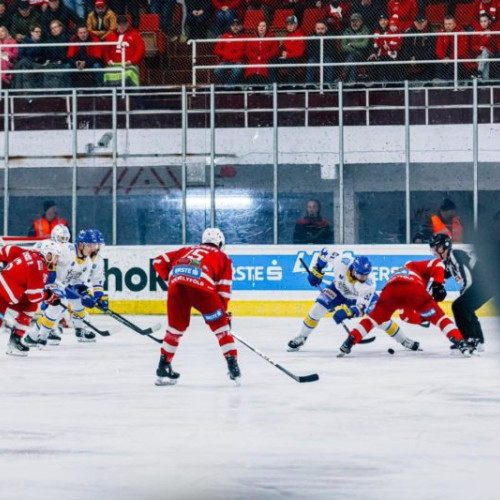 Jocuri în Erste Liga de hochei pe gheata pentru echipele din România