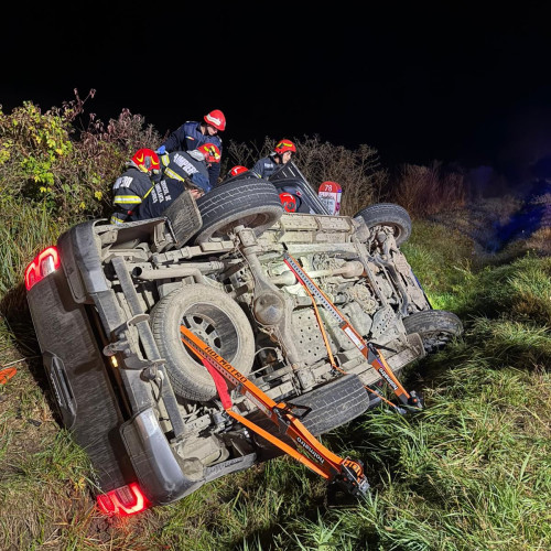 Accident tragic în Mureș: o persoană a murit după răsturnarea unui autoturism