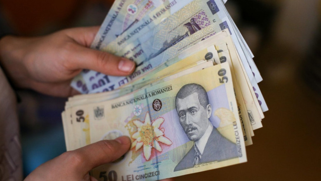 Salariul mediu net a crescut la 4765 lei in noiembrie 2023