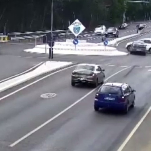 Video Șoferul unui SUV a murit după ce a fost aruncat prin trapă și prins sub mașina răsturnată de un Logan. Titi Aur: O conjunctură ciudată