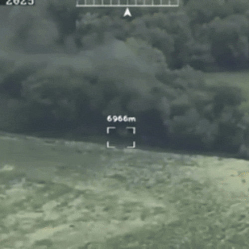 Video Cum au distrus ucrainenii un lansator de rachete rusesc: Au pândit drumul pe care se deplasează și au plantat mine cu drona