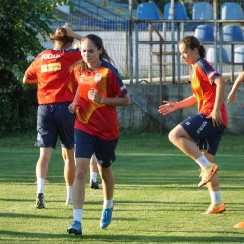 Ministerul Educației va înființa clase noi de fotbal feminin în cinci licee cu program sportiv