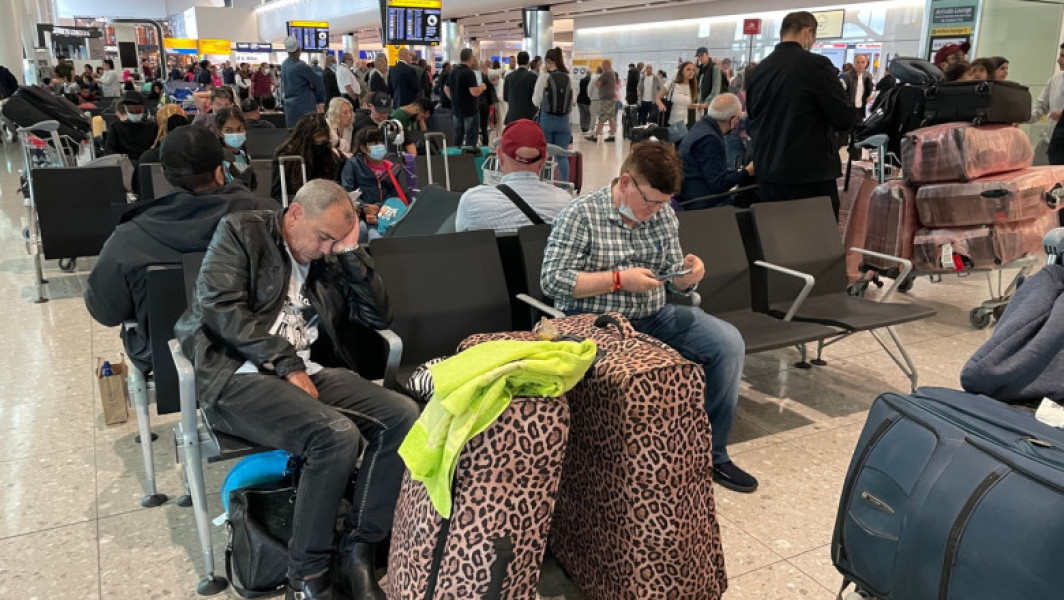 Aeroportul din Munchen suspendă zboruri din cauza dronelor neidentificate