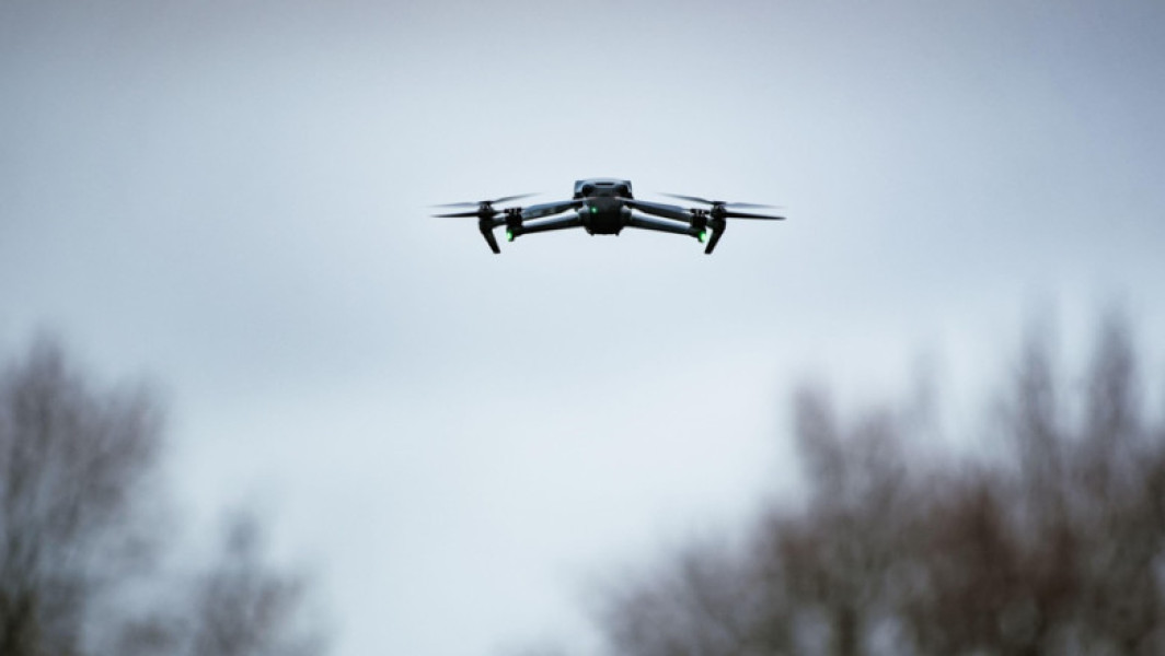 Drone neidentificate survolează baze militare și aeroporturi în Europa centrală