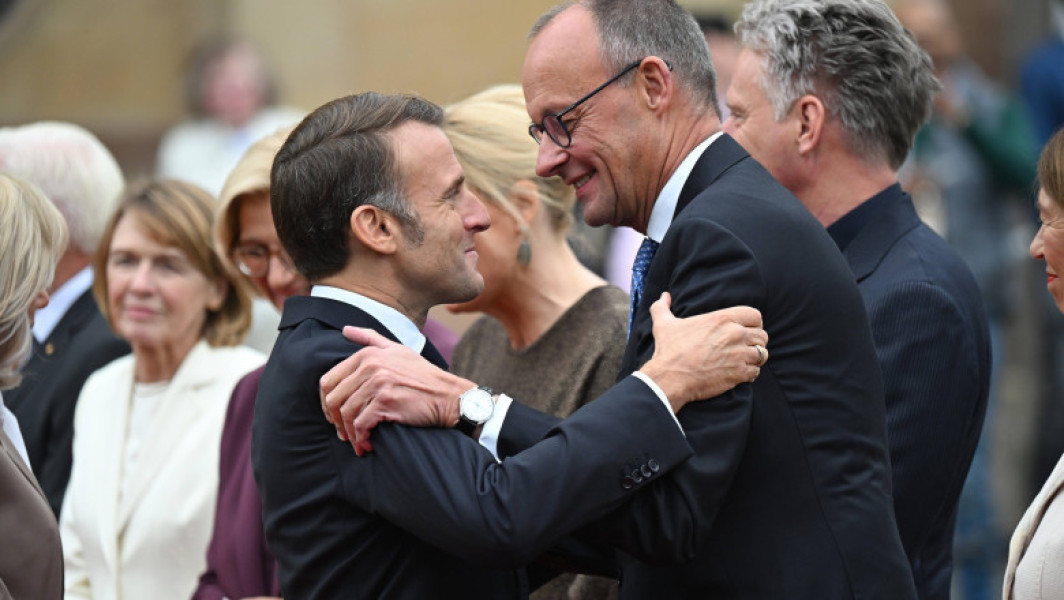 Merz și Macron cer hotărâre împotriva revenirii autoritarismului la aniversarea reunificării Germaniei