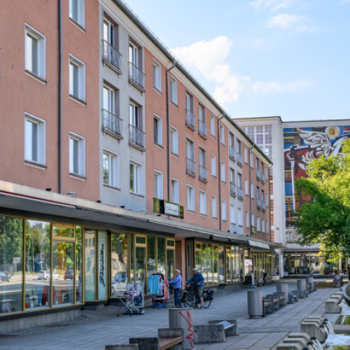 Eisenhüttenstadt încearcă să atragă locuitori prin programul „locuință de probă” la 35 de ani de la reunificarea Germaniei