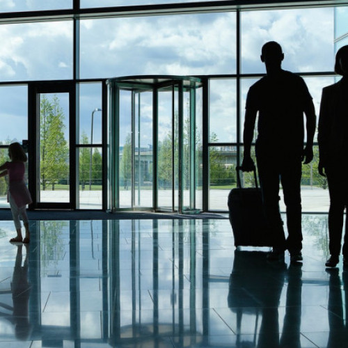 Aeroportul din Vilnius redeschis după închiderea cauzată de baloane suspecte