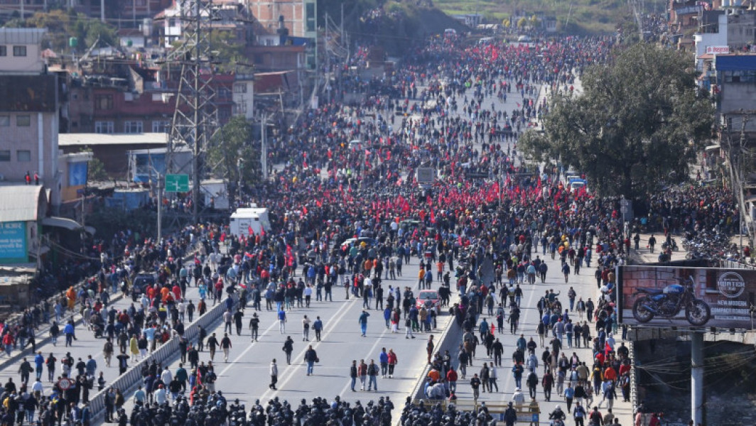 Tinerii din Africa și Asia protestează împotriva inegalităților și șomajului în creștere