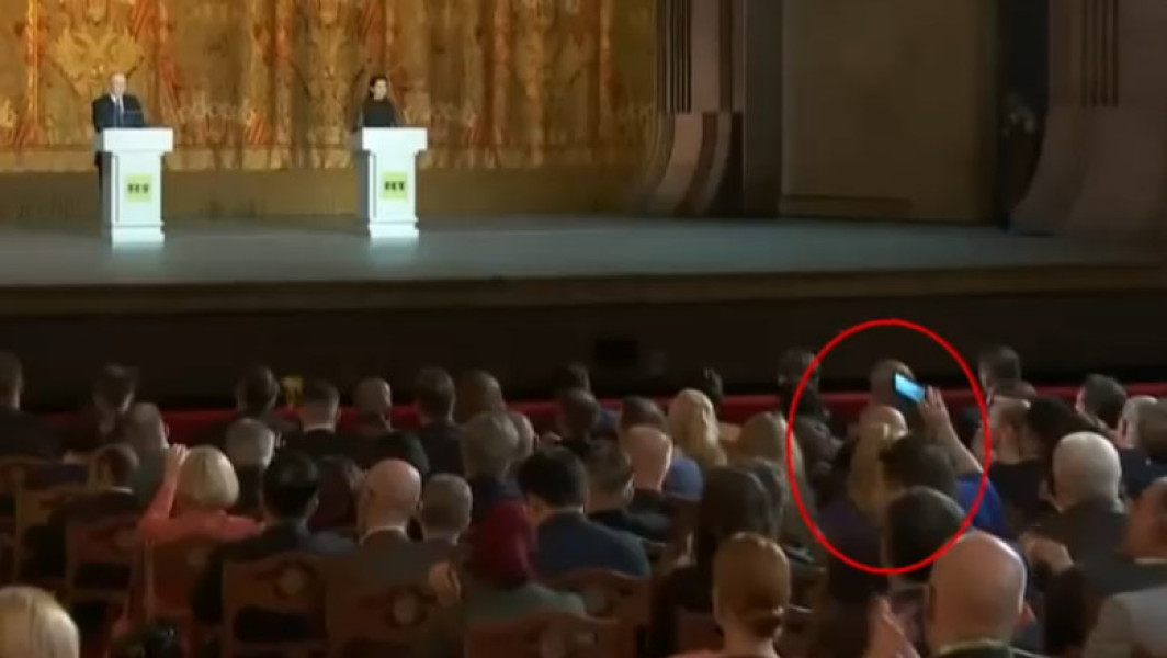 Diana Șoșoacă s-a întâlnit cu Vladimir Putin la aniversarea Russia Today