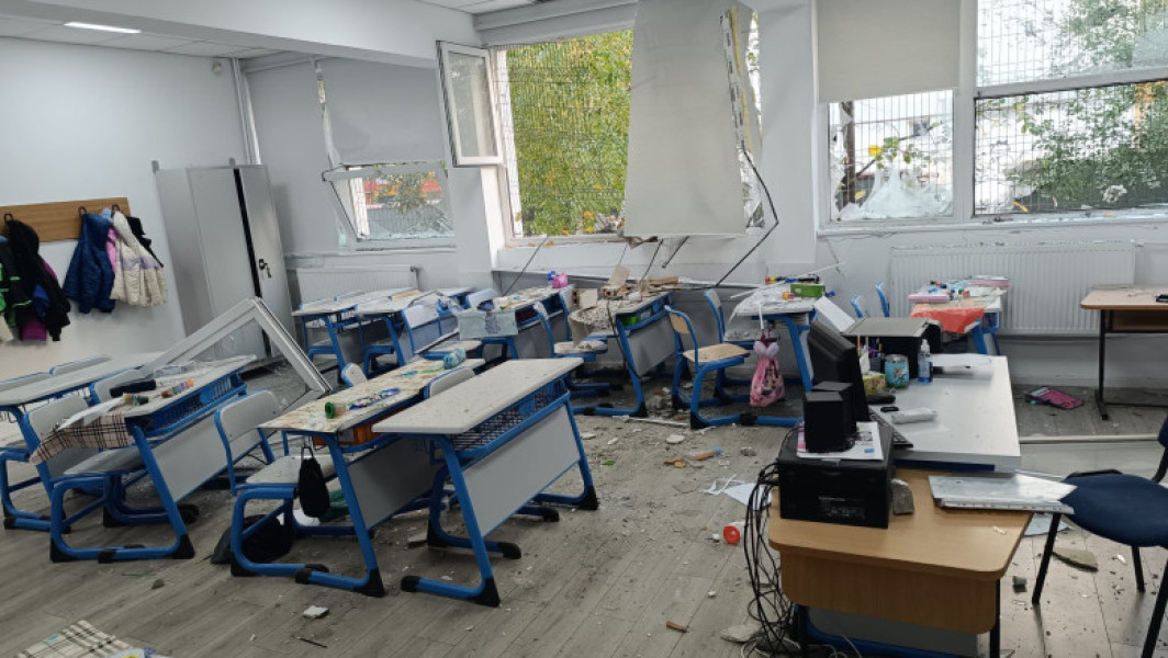 Pagubele provocate Liceului Bolintineanu după explozia din Rahova