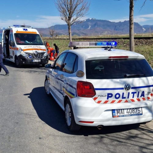 Traficul pe fir, dirijat, pe DN 73A în Zărnești, Brașov după un accident cu motociclist - Se ridică avertismentul.