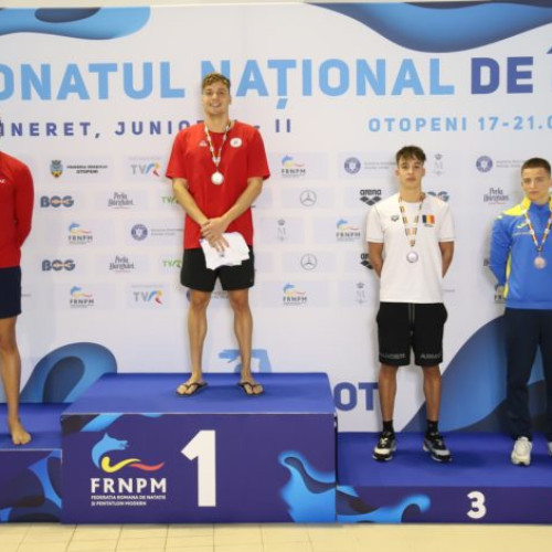 Tânărul din Târgu Mureș, Daniel Nicușan, campion la înot în competiția națională de la Otopeni