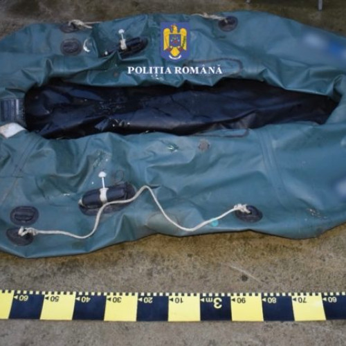 12 reținuți în urma unei acțiuni de combatere a ilegalităților cu pește, la Zau de Câmpie