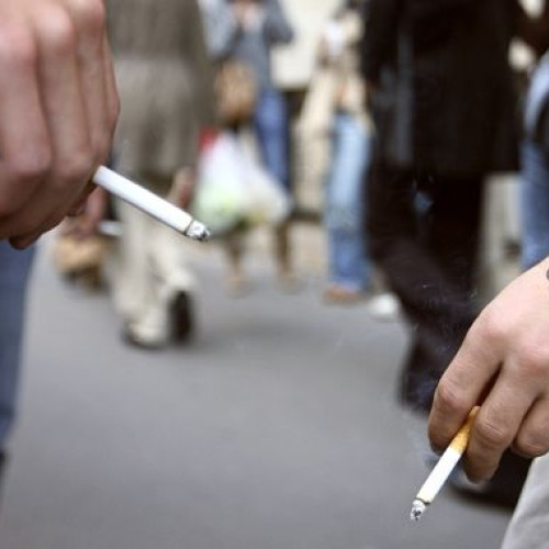 Operatori economici amendați cu 37.000 lei pentru că vindeau produse din tutun minorilor