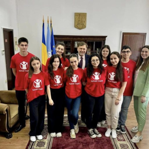 Un grup de copii din întreaga ţară a fost în vizită la Ministerul Sănătăţii