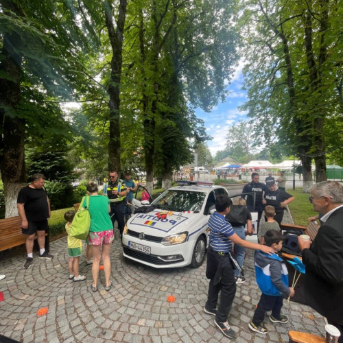 De 1 iunie, Poliția din cadrul Stațiunii Sovata a fost alături de cei mai tineri membri ai comunității.