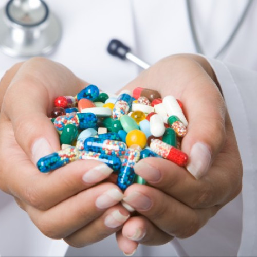 Consumul de antibiotice, în scădere