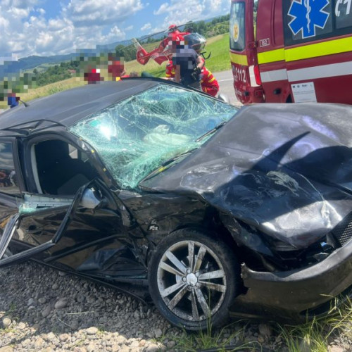 Circulație blocată în județul Mureș, din cauza unui accident