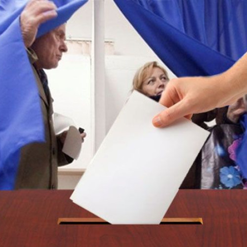 Pacienții Internați la Spitalele din Târgu Mureș Votează prin Urna Specială