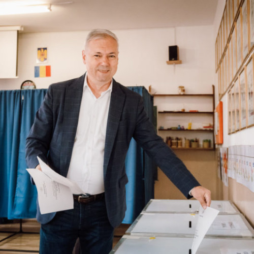 Peter Ferenc câștigă al treilea mandat de președinte al CJ Mureș