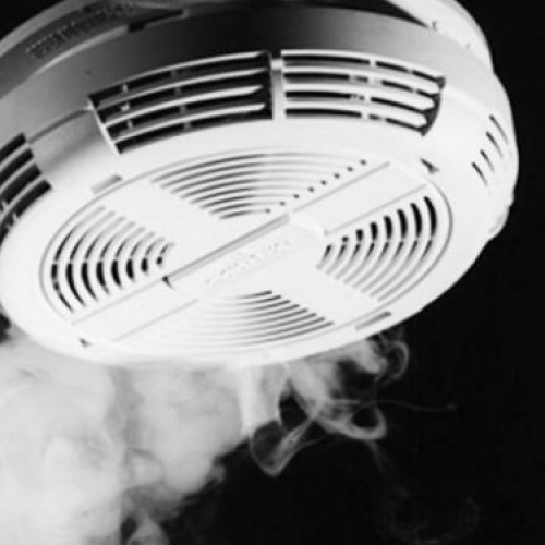 Initiatorii campaniei &quot;Detector pentru viață&quot; au distribuit gratuit 500 de detectoare de fum și de monoxid de carbon